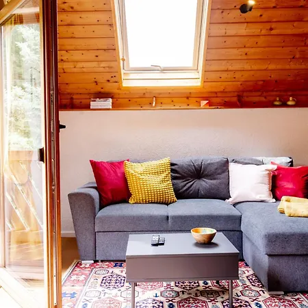 Birds-nest Balkon Kaminofen