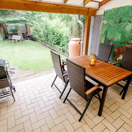 Birds-nest Balkon Kaminofen アパート