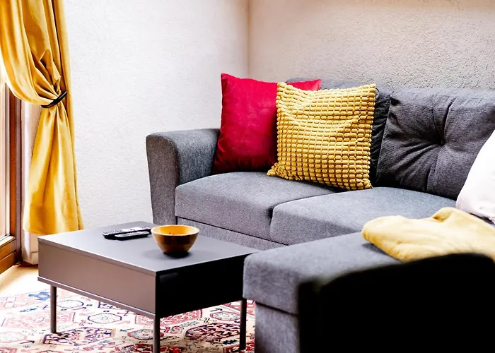 Birds-nest Balkon Kaminofen Apartament