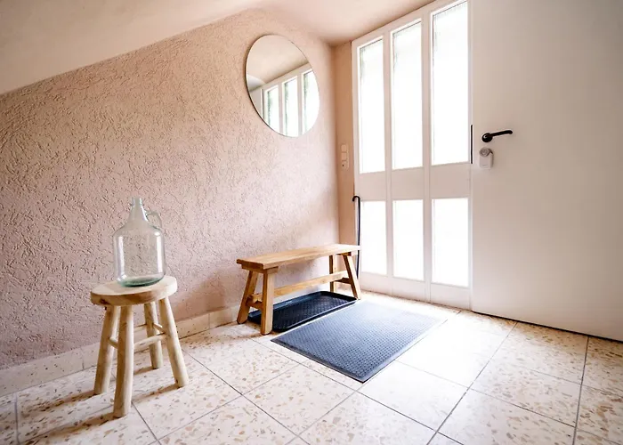 Birds-nest Balkon Kaminofen Apartament